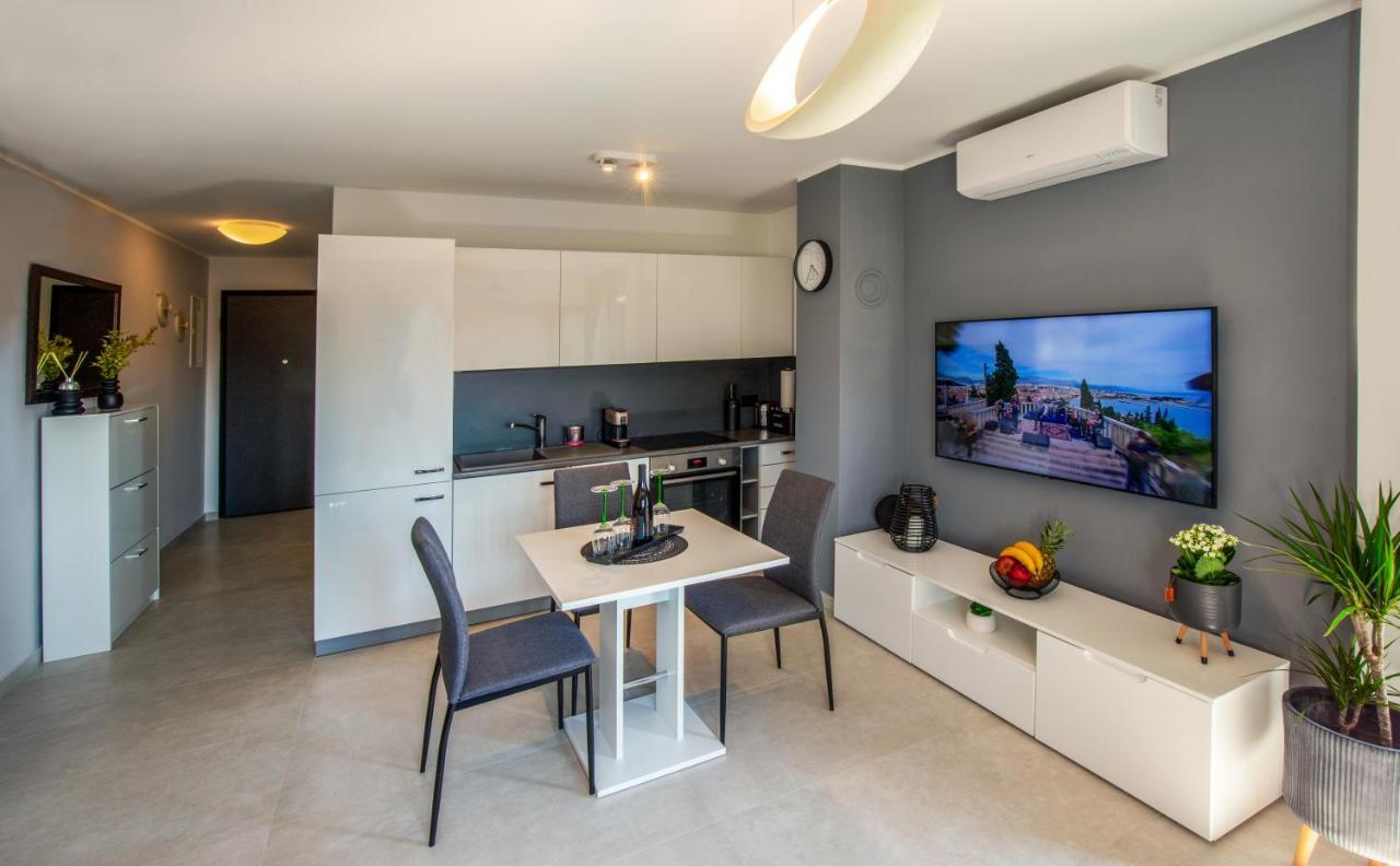 Rijeka Relax Apartment With Parking ภายนอก รูปภาพ