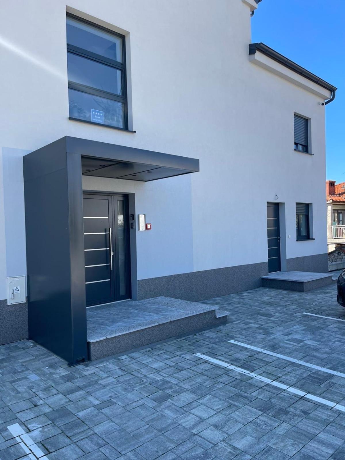Rijeka Relax Apartment With Parking ภายนอก รูปภาพ
